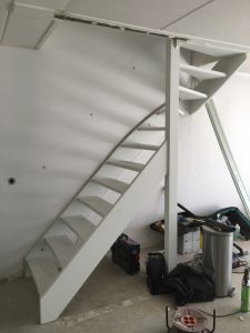 Plaatsen nieuwe trap woonhuis
